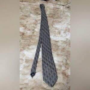 Elegant Gray Patterned Men's Tie